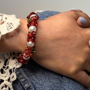 ست گردنبند و دستبند و گوشواره یلدا
