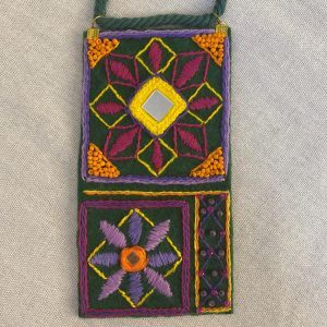 گردنبند گلدوزی سبز تیره