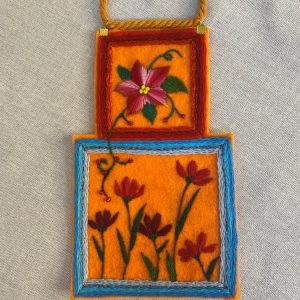 گردنبند گلدوزی