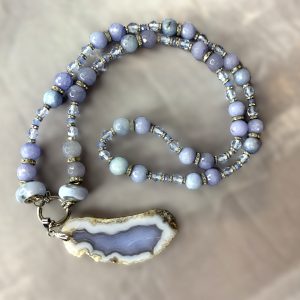 گردنبند عقیق آبی