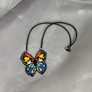 گردنبند میوکی پروانه رنگی