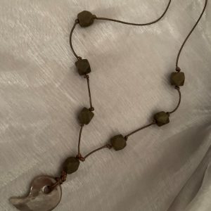 گردنبند عقیق و جاسپر نسکافه ای