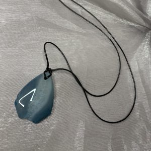 گردنبند عقیق نیلی